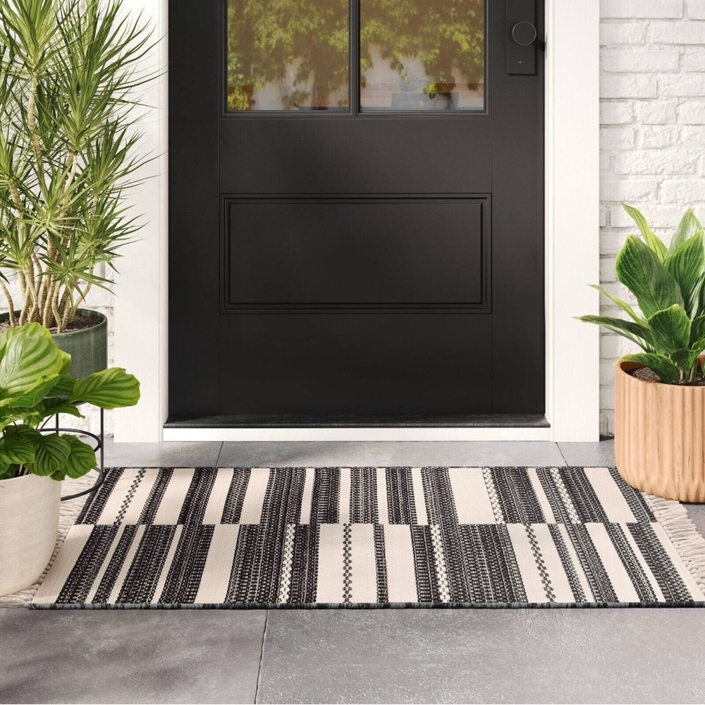 Boho Accent Rug With Tassles W/ FREE GIFT!